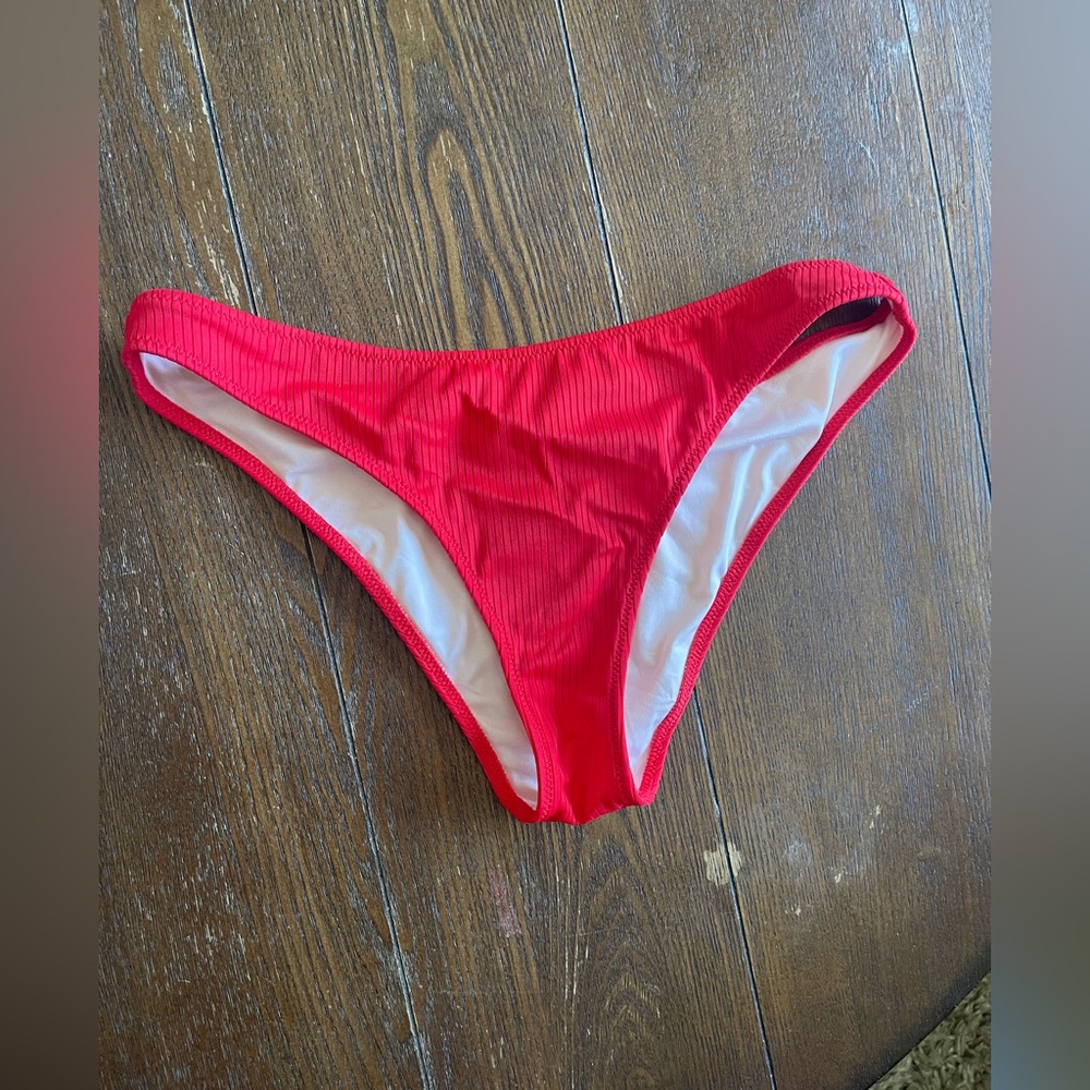 Size S Red Ribbed Bikini Bottom - NEVER WORN